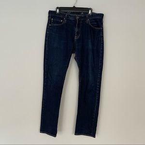 AG Everett cut blue jeans 34x32